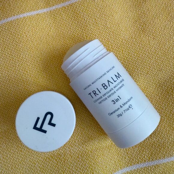 LAST CHANCE! Formulae Prescott Tri-Balm 3-in-1 Cleansing Balm – 20g (Mini Stick) - Picture 2 of 6